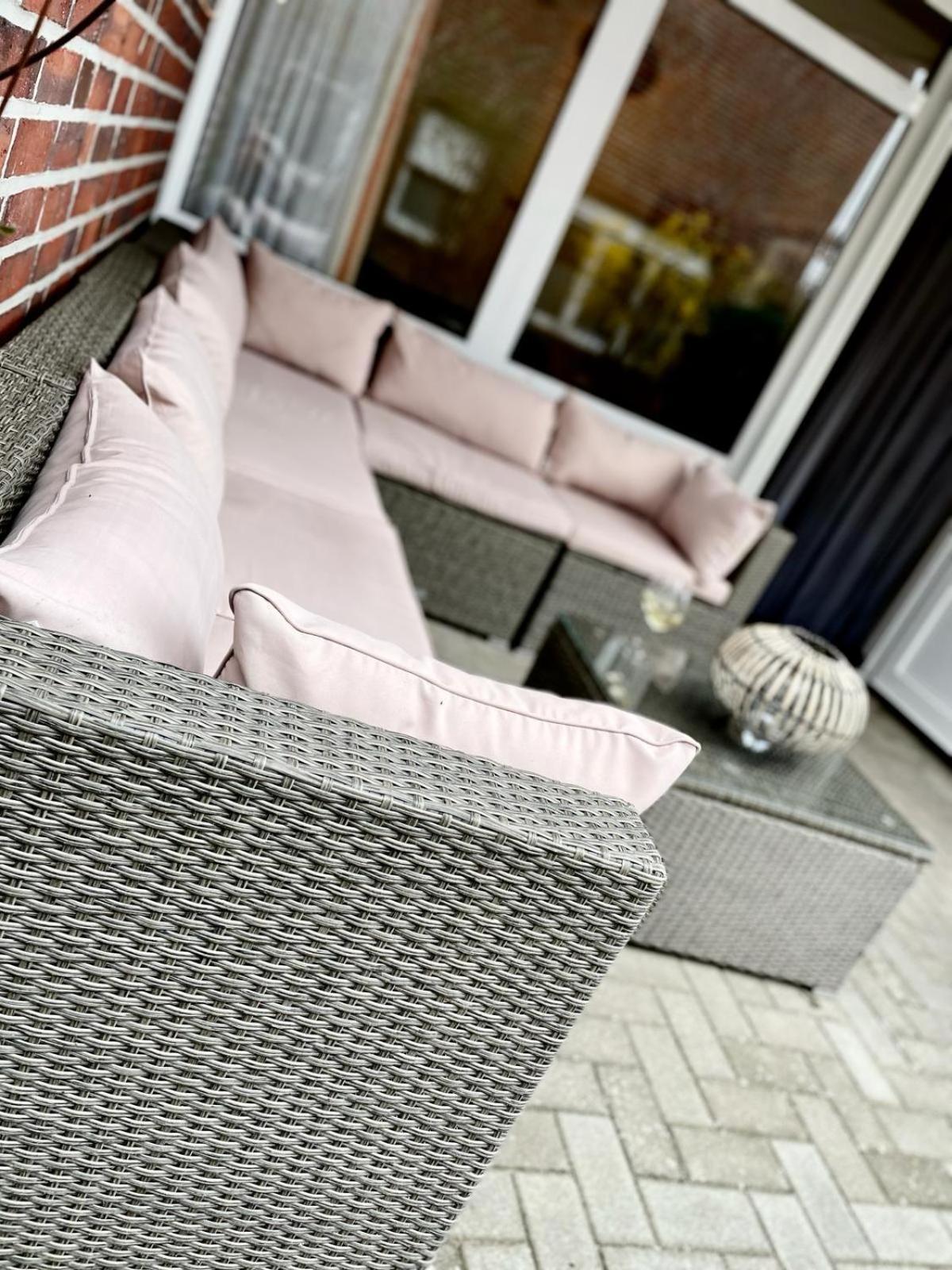 Seeliebe, 300 Meter Zum Wasser, Mit Terrasse Und Garten Lembruch Esterno foto
