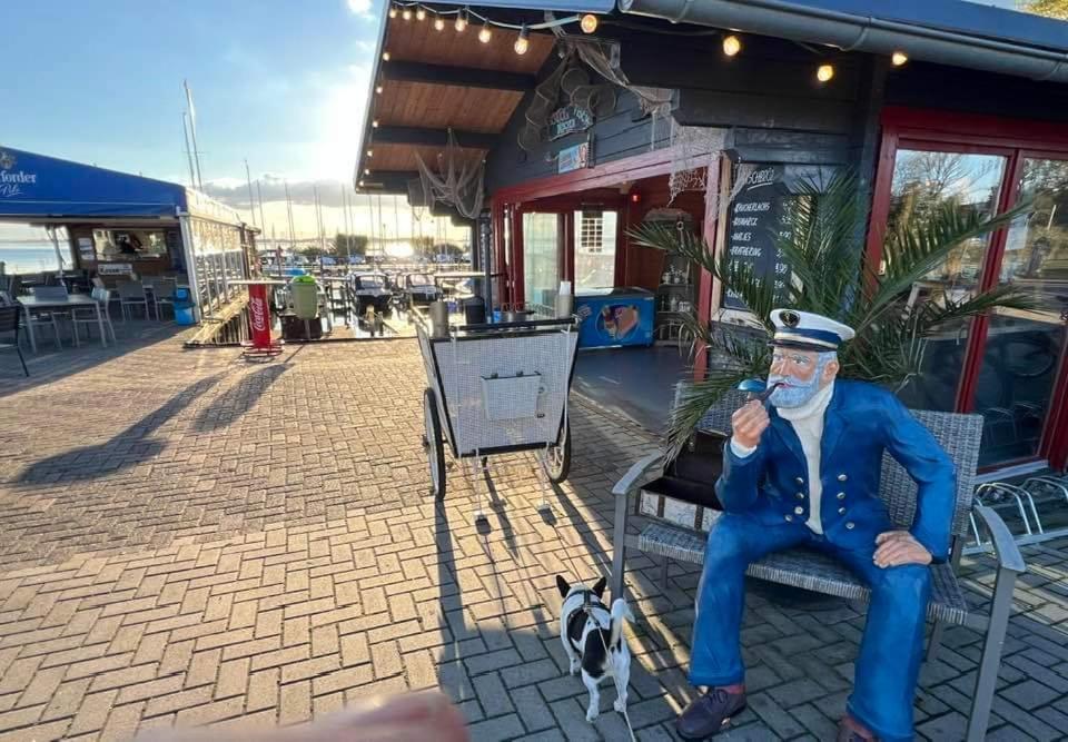 Seeliebe, 300 Meter Zum Wasser, Mit Terrasse Und Garten Lembruch Esterno foto
